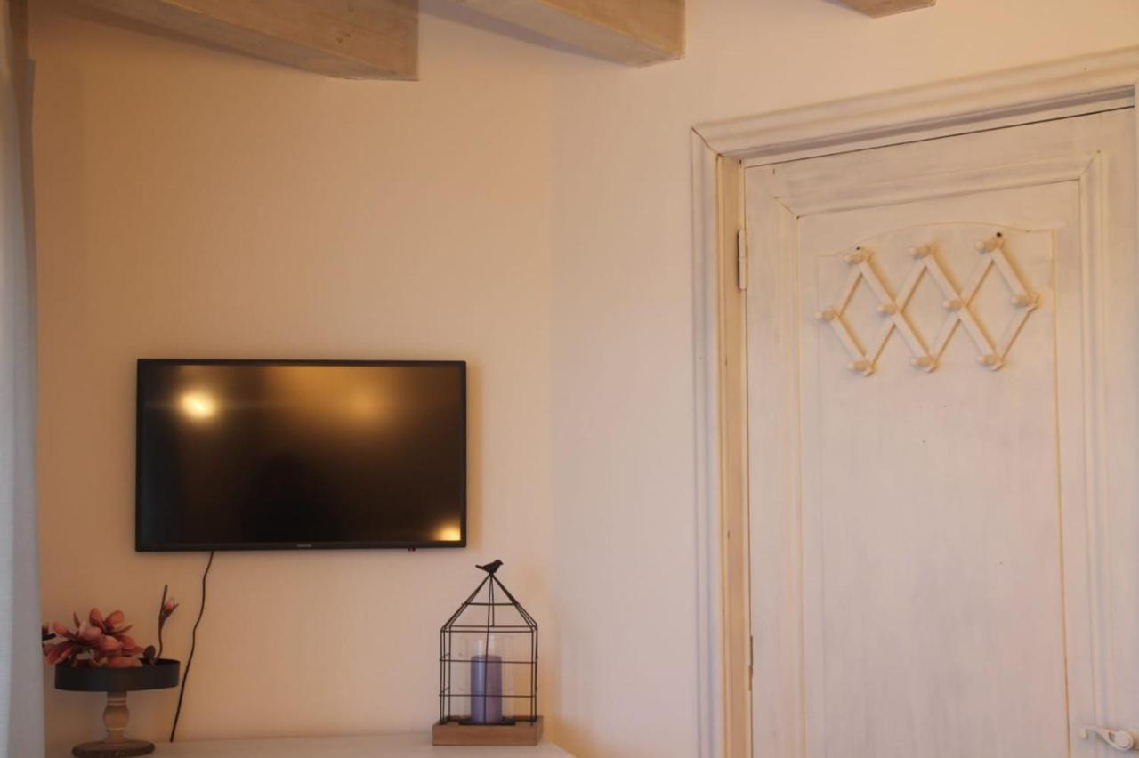 La Casa Di Elvira2 Villa Кастелнуово Берарденга Екстериор снимка